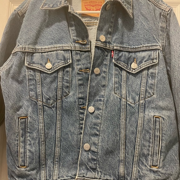 Levi’s trucker jacket - Picture 5 of 10